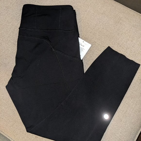 NEW Lululemon Fast and Free Crop sz. 12 - Picture 3 of 5